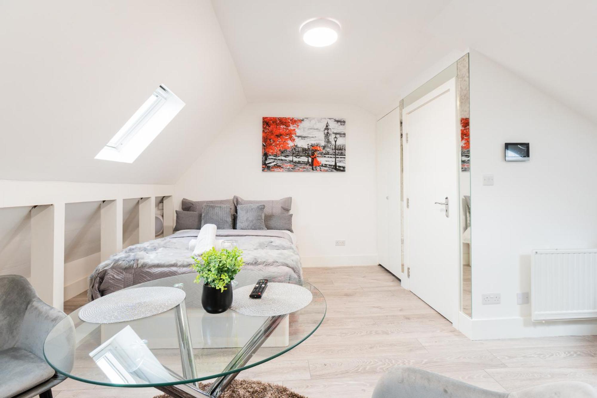 Spacious And Modern Studio In London G מראה חיצוני תמונה